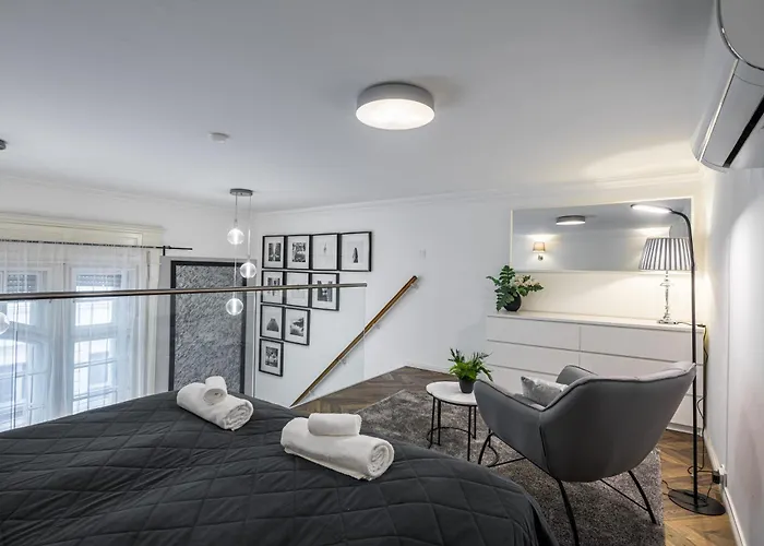 Riverside Suite
